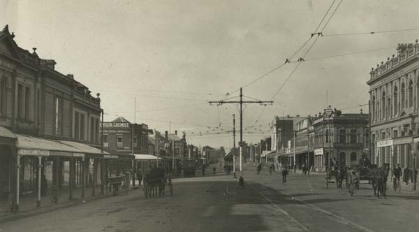 Ryrie Street looking east past Moorabool Street, 1917