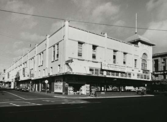 Solomon's Building, 1984