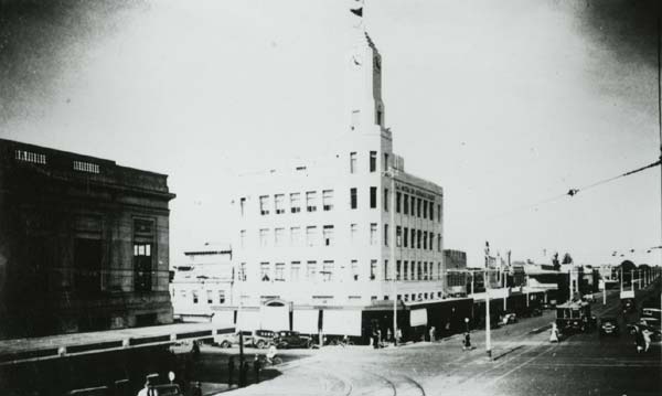 T. & G. Corner, c.1935