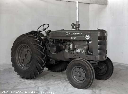 MP-SAWD-6-41 Tractor, International Harvester, 1955